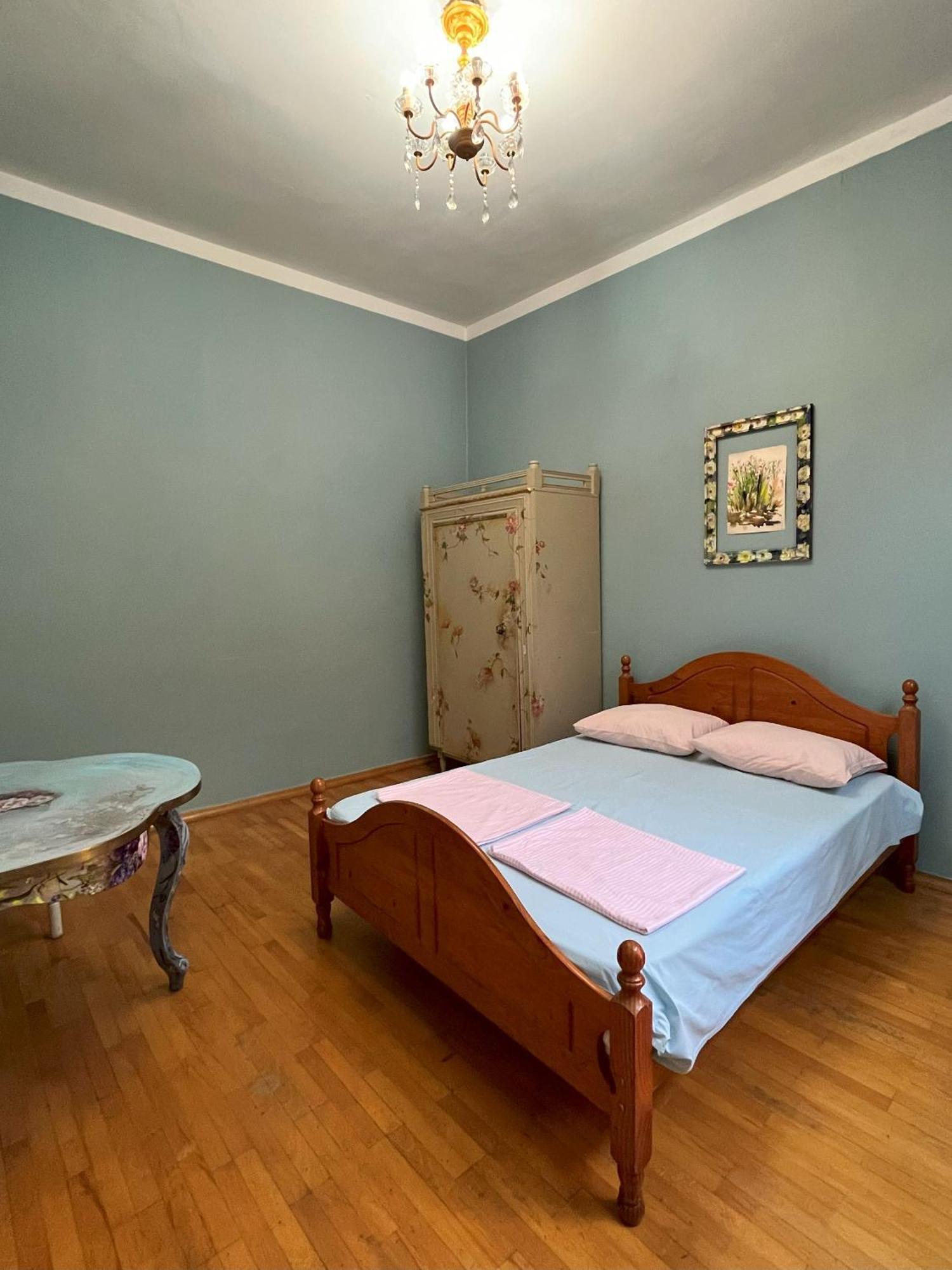 Guest House One Two Three Tbilisi Exterior foto