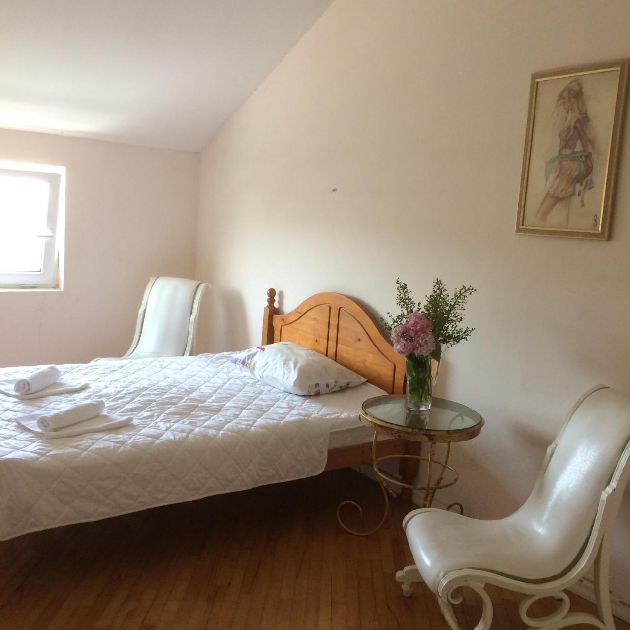 Guest House One Two Three Tbilisi Exterior foto